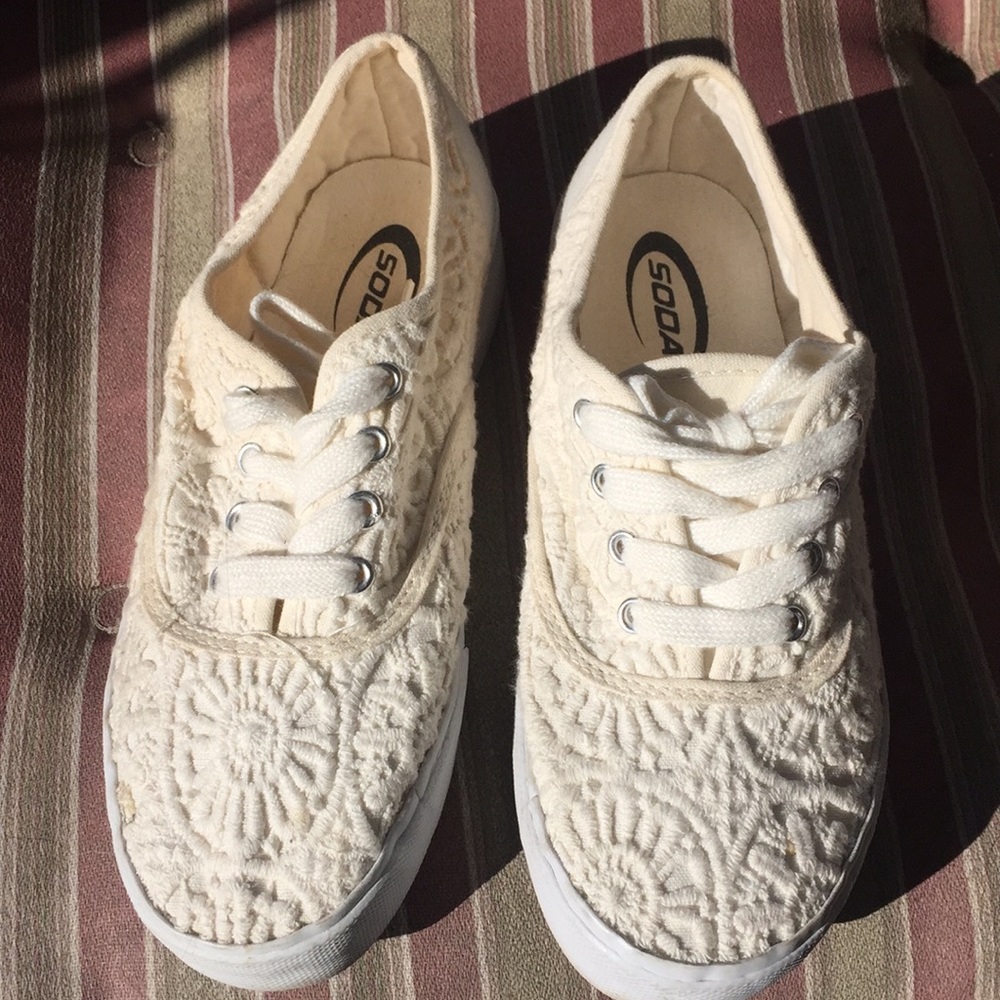 White lace